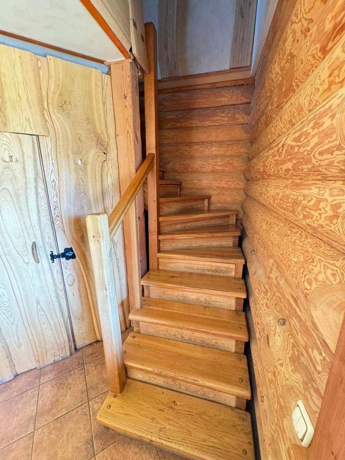 Vonadzini Hotel Stāmeriena Екстериор снимка