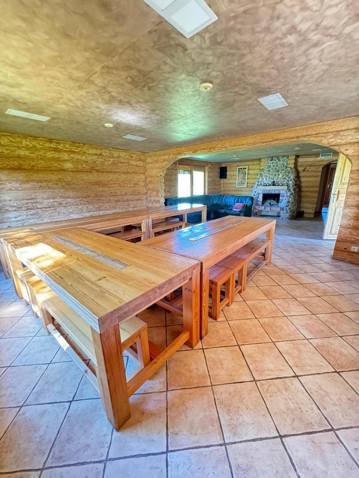 Vonadzini Hotel Stāmeriena Екстериор снимка