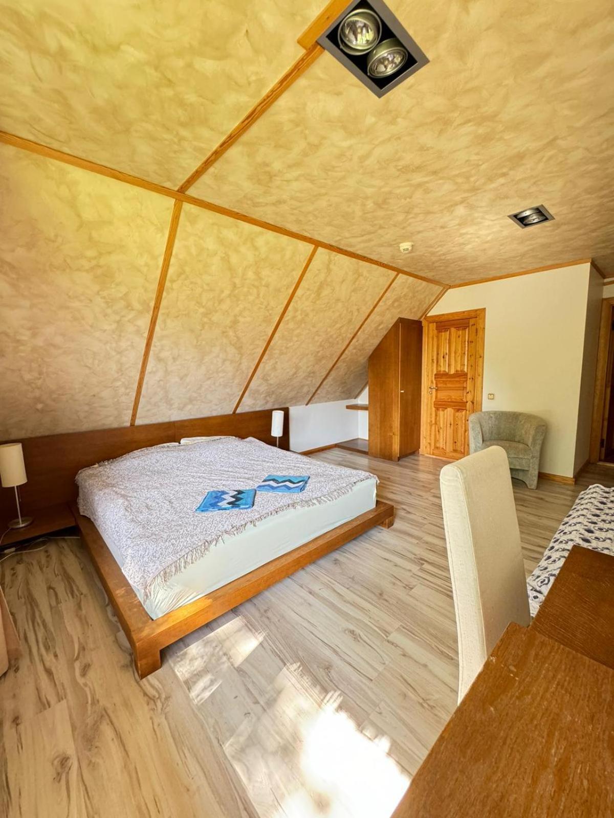 Vonadzini Hotel Stāmeriena Екстериор снимка