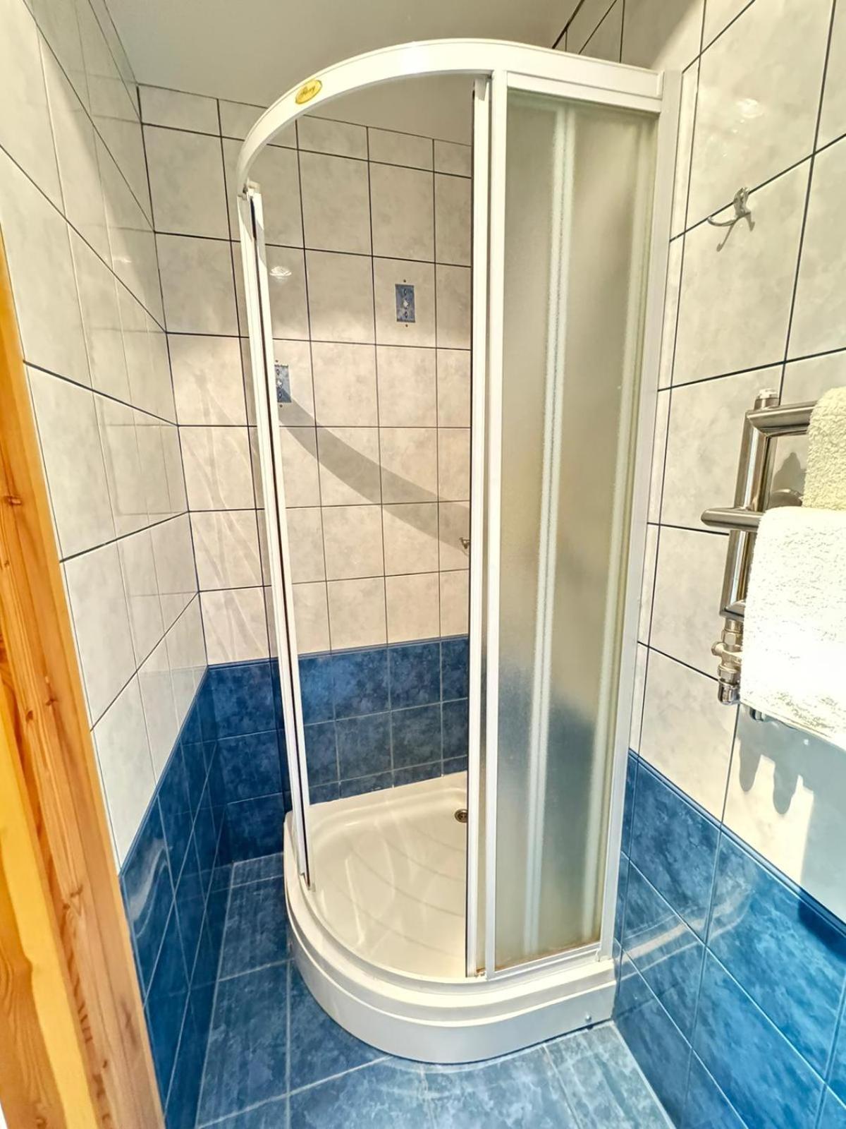 Vonadzini Hotel Stāmeriena Екстериор снимка
