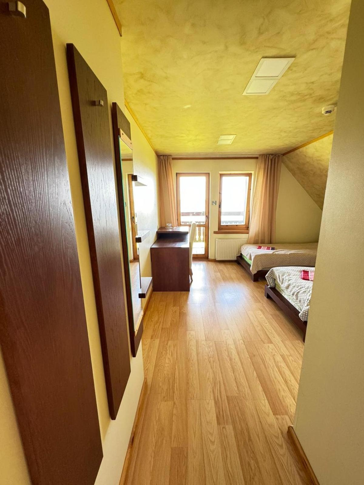 Vonadzini Hotel Stāmeriena Екстериор снимка