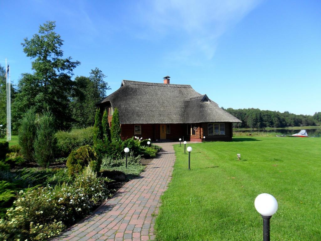 Vonadzini Hotel Stāmeriena Екстериор снимка