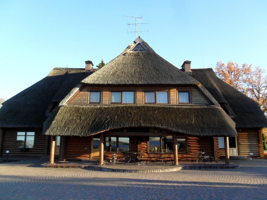 Vonadzini Hotel Stāmeriena Екстериор снимка