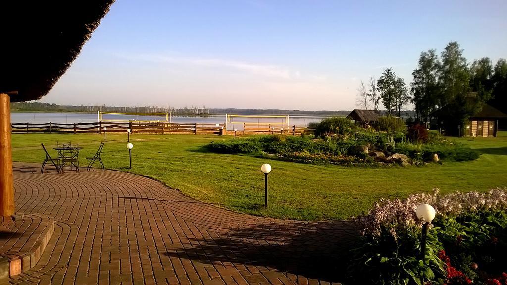 Vonadzini Hotel Stāmeriena Екстериор снимка