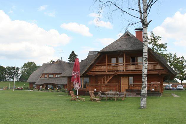 Vonadzini Hotel Stāmeriena Екстериор снимка